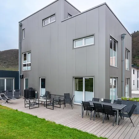 Moselbude Cube Mit Sauna * Traben-Trarbach